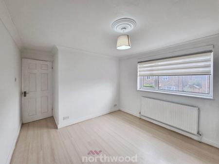 3 bedroom Semi-detached house for sale in Cheviot Drive, Scawthorpe, Doncaster, DN5