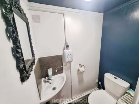 3 bedroom Semi-detached house for sale in Darrington Drive, Warmsworth, Doncaster, DN4