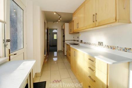 3 bedroom Terraced House for sale in Strathmore Road, Town Moor, Doncaster, DN2