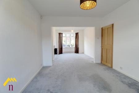 3 bedroom Terraced House for sale in Strathmore Road, Town Moor, Doncaster, DN2
