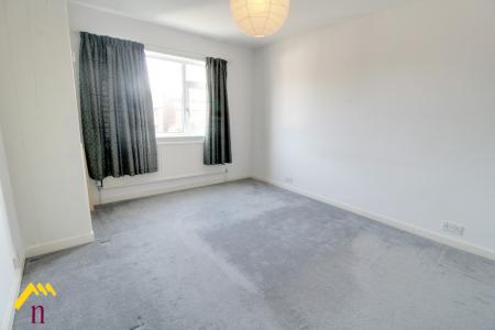 3 bedroom Terraced House for sale in Strathmore Road, Town Moor, Doncaster, DN2