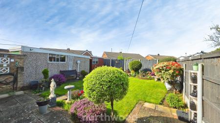 3 bedroom Semi-detached bungalow for sale in Greenfield Close, Armthorpe, Doncaster, DN3