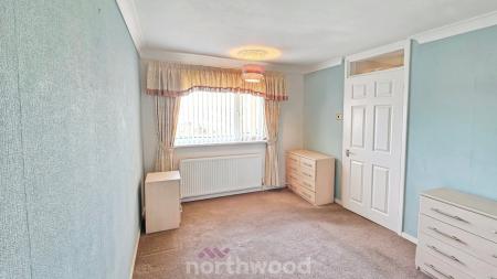 3 bedroom Semi-detached bungalow for sale in Greenfield Close, Armthorpe, Doncaster, DN3
