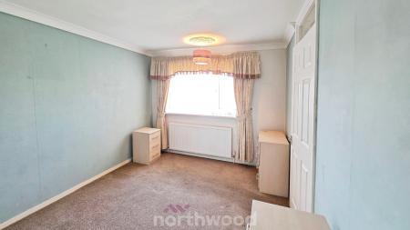 3 bedroom Semi-detached bungalow for sale in Greenfield Close, Armthorpe, Doncaster, DN3