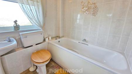 3 bedroom Semi-detached bungalow for sale in Greenfield Close, Armthorpe, Doncaster, DN3