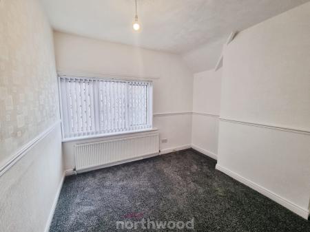 3 bedroom Terraced House to let in Asquith Road, Bentley, Doncaster, DN5