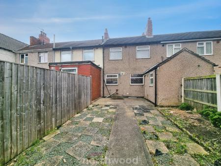 3 bedroom Terraced House to let in Asquith Road, Bentley, Doncaster, DN5