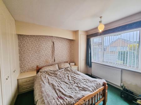 2 bedroom Bungalow for sale in Park Lane, Bessacarr, Doncaster, DN4