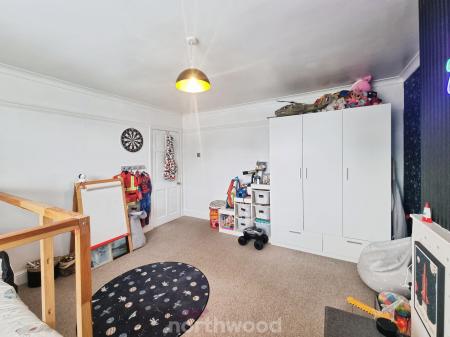 3 bedroom Semi-detached house for sale in Raymond Road, Scawthorpe, Doncaster, DN5