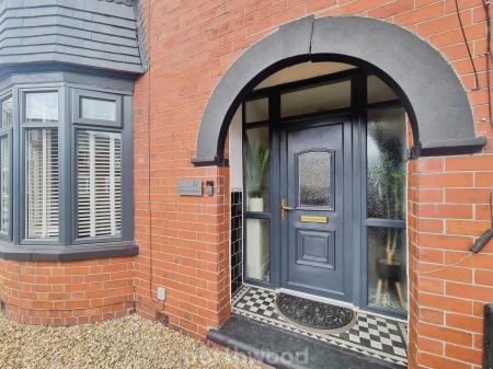 3 bedroom Semi-detached house for sale in Raymond Road, Scawthorpe, Doncaster, DN5