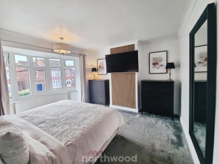 3 bedroom Semi-detached house for sale in Raymond Road, Scawthorpe, Doncaster, DN5