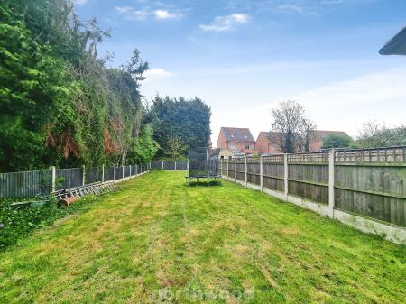 3 bedroom Semi-detached house for sale in Raymond Road, Scawthorpe, Doncaster, DN5