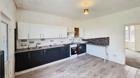 2 bedroom Terraced House for sale in St Catherines Avenue, Balby, Doncaster, DN4