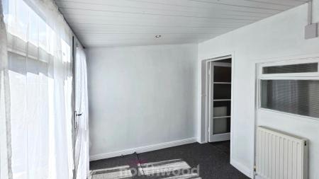 2 bedroom Semi-detached house to let in Anchorage Lane, Sprotbrough, Doncaster, DN5