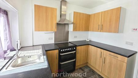 2 bedroom Semi-detached house to let in Anchorage Lane, Sprotbrough, Doncaster, DN5