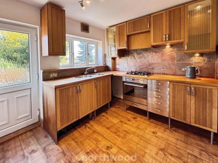 3 bedroom Terraced House to let in Millmoor Road, Cantley, Doncaster, DN4