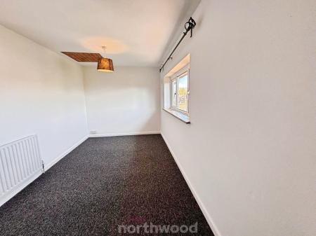 3 bedroom Terraced House to let in Millmoor Road, Cantley, Doncaster, DN4