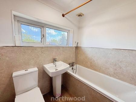 3 bedroom Terraced House to let in Millmoor Road, Cantley, Doncaster, DN4