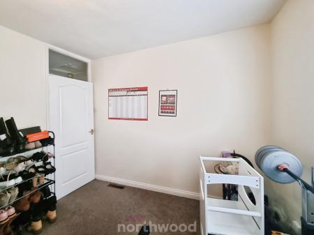 2 bedroom Bungalow for sale in Whitton Close, Bessacarr, Doncaster, DN4