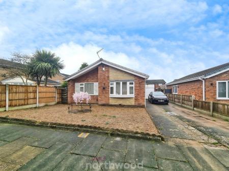 2 bedroom Bungalow for sale in Whitton Close, Bessacarr, Doncaster, DN4