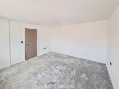 4 bedroom Detached house for sale in Bawtry Road, Bessacarr, Doncaster, DN4