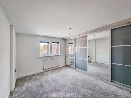 4 bedroom Detached house for sale in Bawtry Road, Bessacarr, Doncaster, DN4