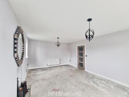 4 bedroom Detached house for sale in Bawtry Road, Bessacarr, Doncaster, DN4