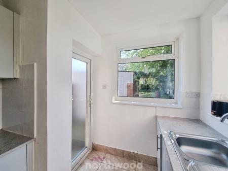 3 bedroom Semi-detached house for sale in Hardy Road, Wheatley, Doncaster, DN2