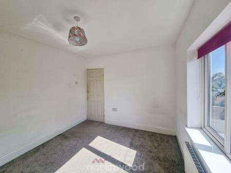 3 bedroom Semi-detached house for sale in Hardy Road, Wheatley, Doncaster, DN2