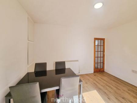 3 bedroom Semi-detached house for sale in Hardy Road, Wheatley, Doncaster, DN2