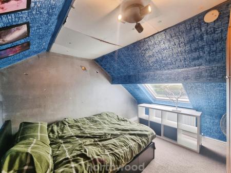 3 bedroom Terraced House for sale in Selby Road, Askern, Doncaster, DN6