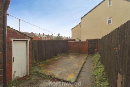 2 bedroom Terraced House to let in Balby Road, Balby, Doncaster, DN4