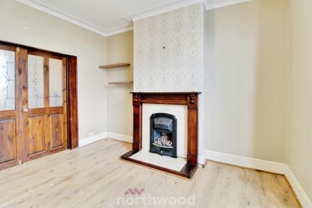 2 bedroom Terraced House to let in Balby Road, Balby, Doncaster, DN4