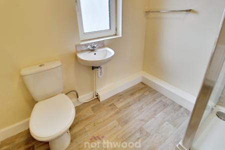 2 bedroom Terraced House to let in Balby Road, Balby, Doncaster, DN4