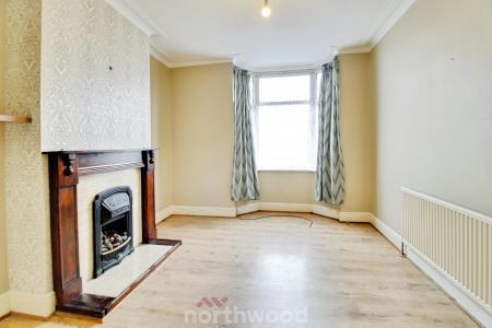 2 bedroom Terraced House to let in Balby Road, Balby, Doncaster, DN4