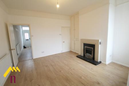 2 bedroom Terraced House to let in Regent Street, Balby, Doncaster, DN4