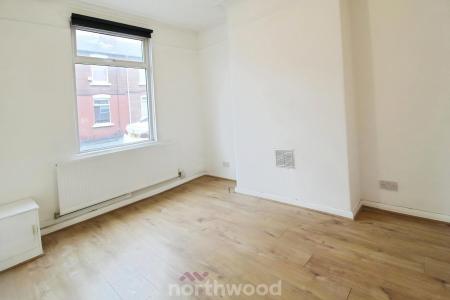 2 bedroom Terraced House to let in Regent Street, Balby, Doncaster, DN4