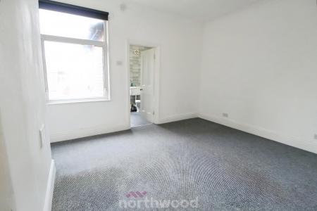 2 bedroom Terraced House to let in Regent Street, Balby, Doncaster, DN4