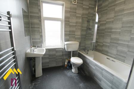2 bedroom Terraced House to let in Regent Street, Balby, Doncaster, DN4