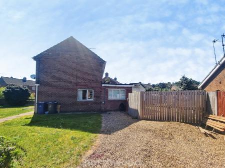 3 bedroom Semi-detached house for sale in Bluebell Court, Blaxton, Doncaster, DN9
