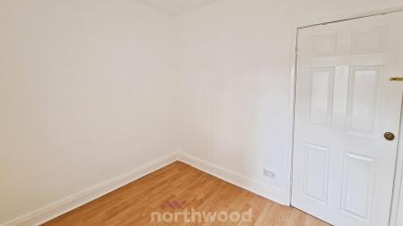 3 bedroom Terraced House to let in Warren Close, Intake, Doncaster, DN2