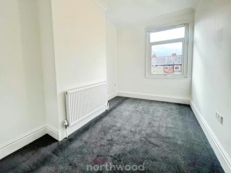 2 bedroom Terraced House to let in Wrightson Avenue, Warmsworth, Doncaster, DN4