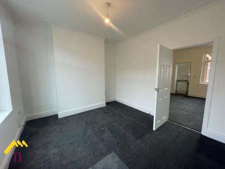 2 bedroom Terraced House to let in Wrightson Avenue, Warmsworth, Doncaster, DN4