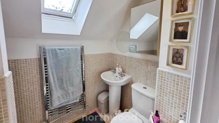 4 bedroom Semi-detached house for sale in Vulcan Mews, Auckley, Doncaster, DN9