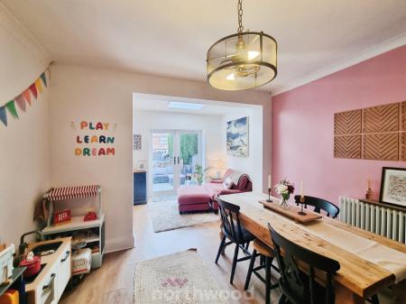 3 bedroom Semi-detached house for sale in Chestnut Avenue, Wheatley Hills, Doncaster, DN2