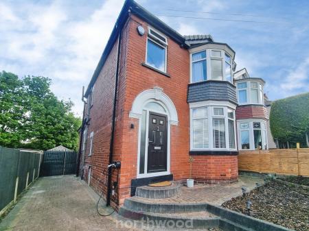 3 bedroom Semi-detached house for sale in Chestnut Avenue, Wheatley Hills, Doncaster, DN2