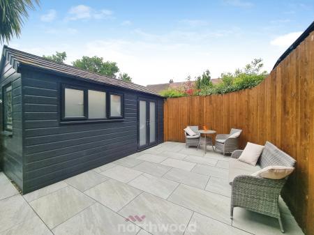 3 bedroom End of terrace house for sale in Everingham Road, Cantley, Doncaster, DN4