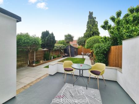 3 bedroom End of terrace house for sale in Everingham Road, Cantley, Doncaster, DN4