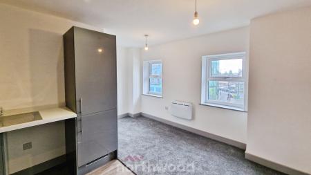 1 bedroom Flat to let in Portland Place, Doncaster, DN1