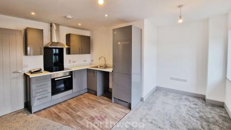 1 bedroom Flat to let in Portland Place, Doncaster, DN1